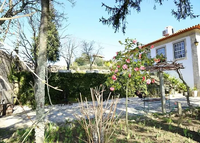 Agroturismo Quinta De Verde- Paixao Ancestral, *